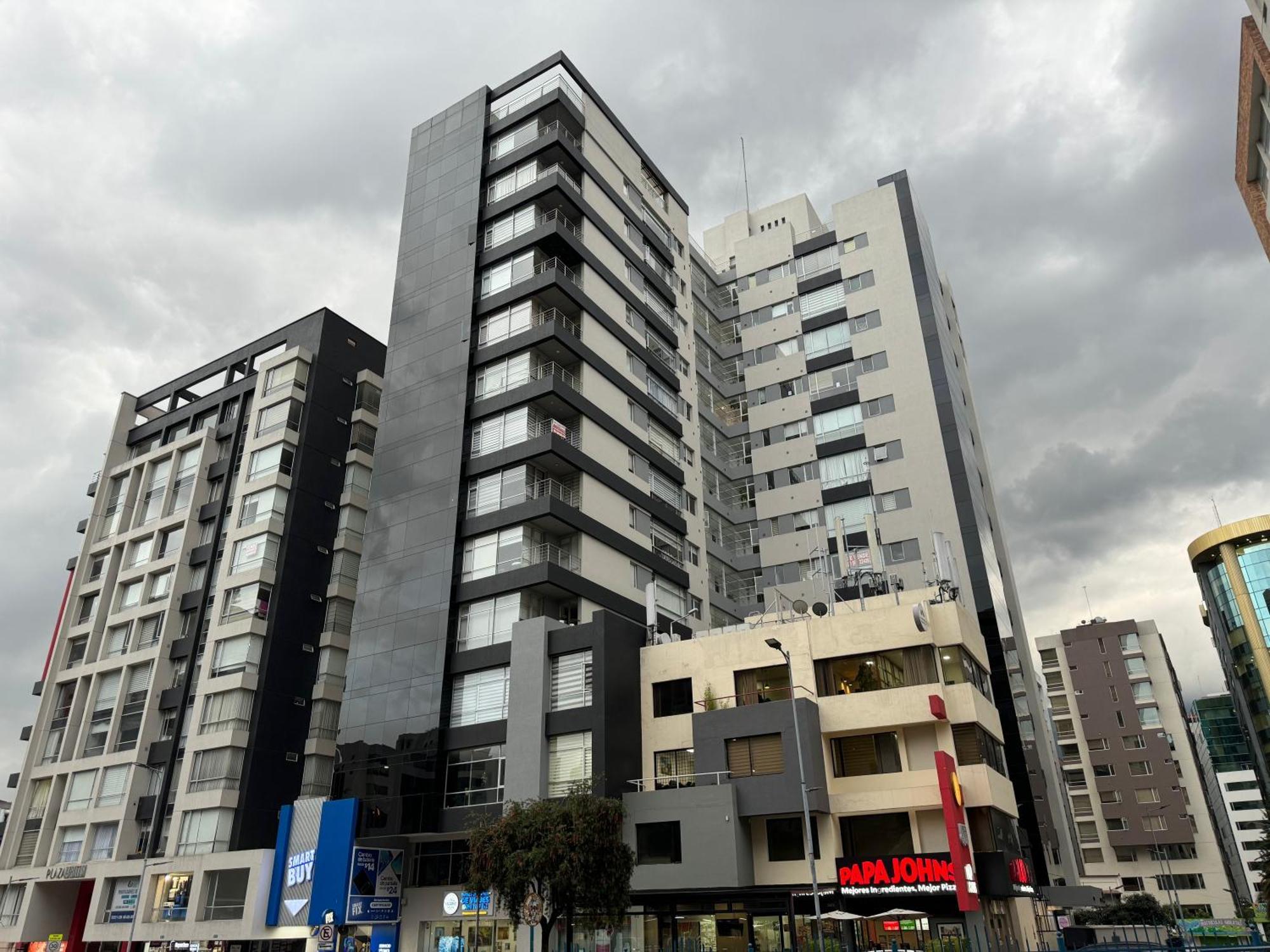 Departamento De Lujo La Carolina - Quicentro Shopping Apartment Quito Exterior photo